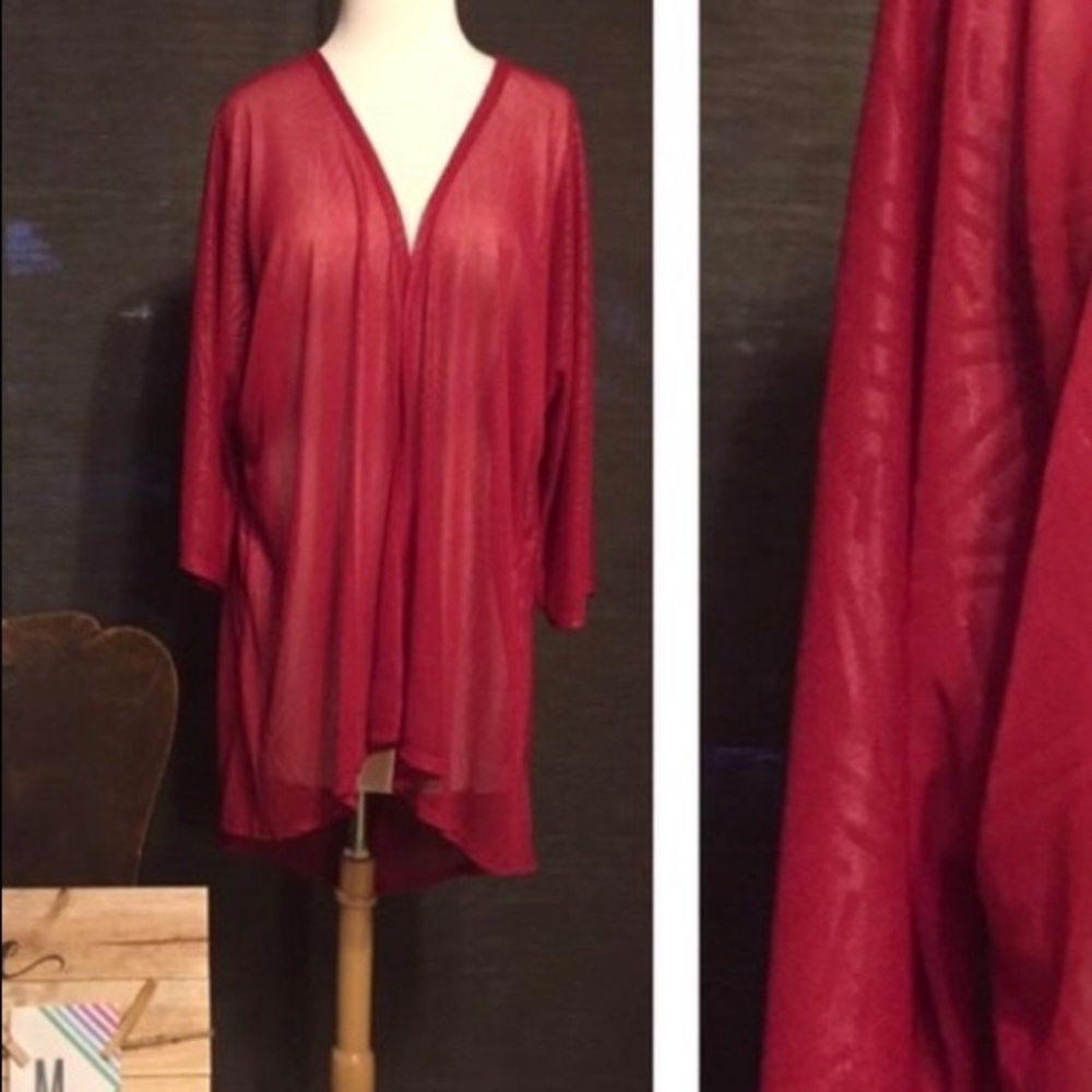 LuLaRoe Lindsay Kimono